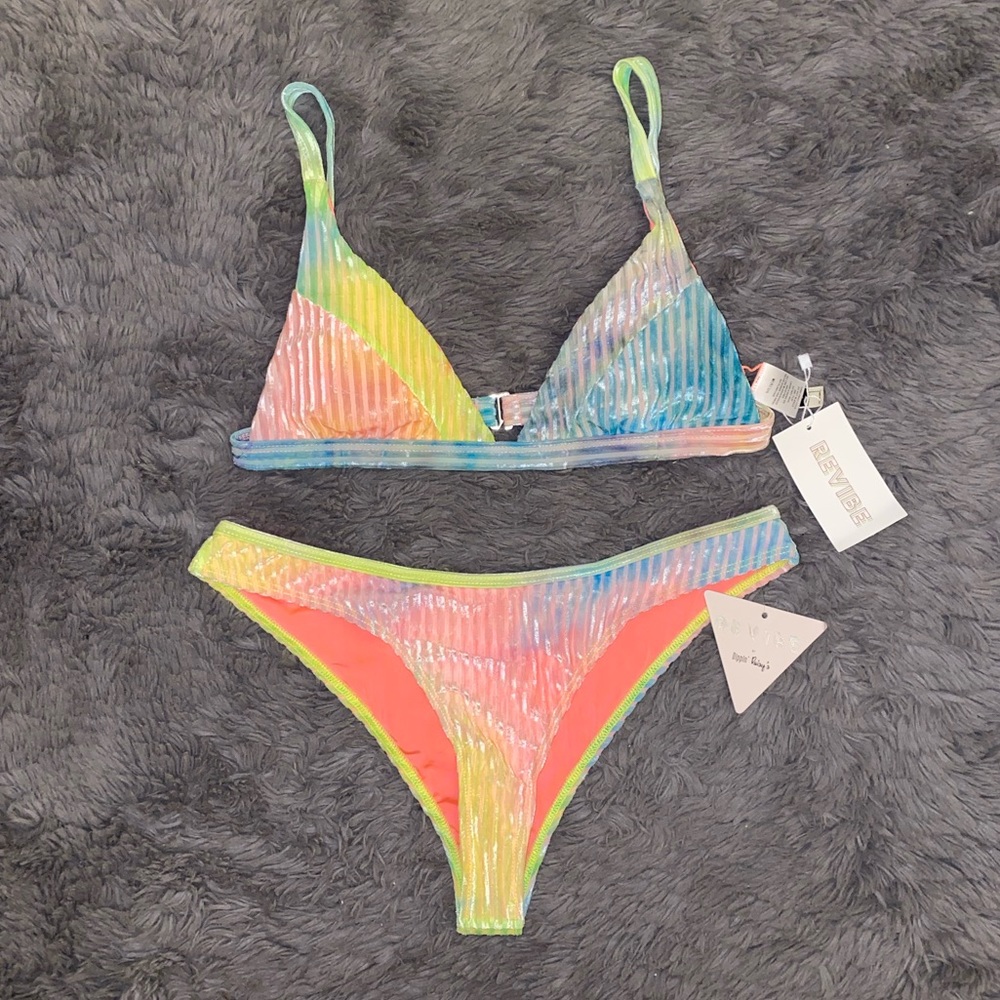 Dippin’ Daisys Rainbow Bikini